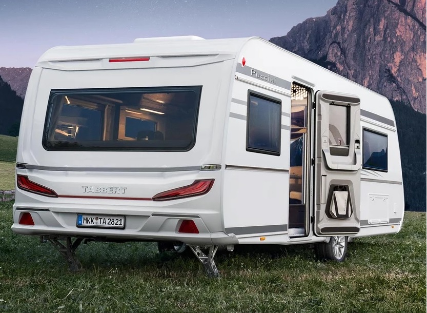 Új T@b lakókocsik- Hollako Karaván Kft