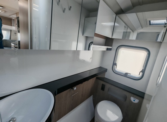 img_20251111_081626_1964673361