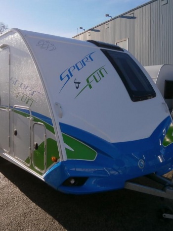 Knaus Sport&Fun 480 QL lakókocsi